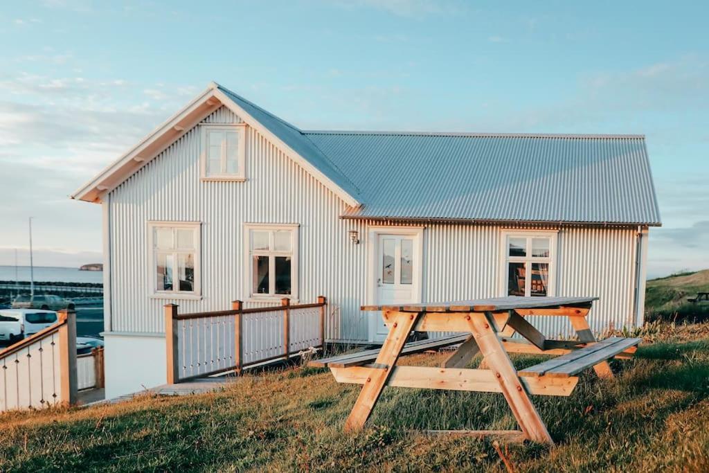 Tanginn Stykkisholmur Exterior photo